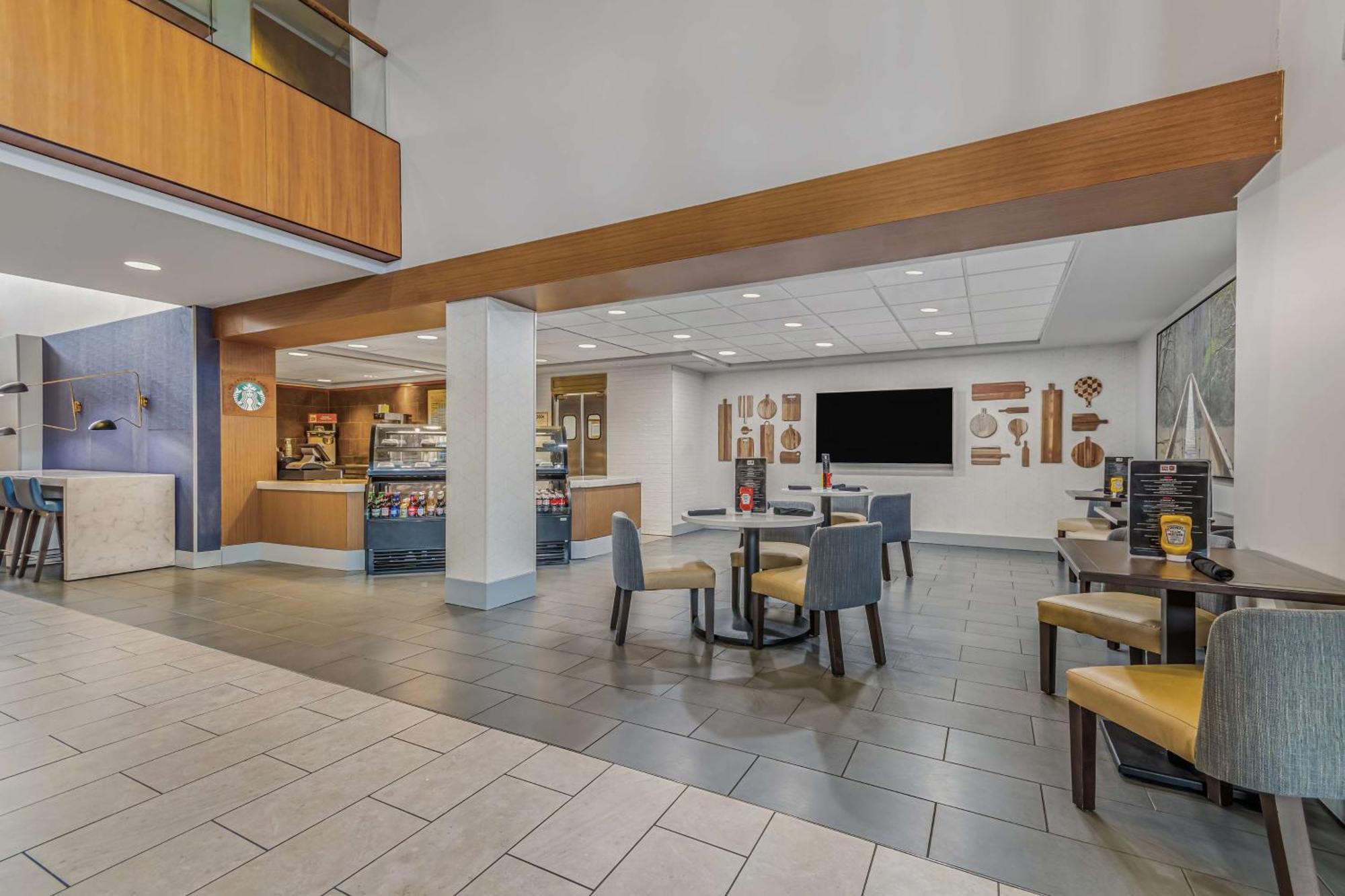 Embassy Suites By Hilton Detroit Metro Airport Romulus Dış mekan fotoğraf