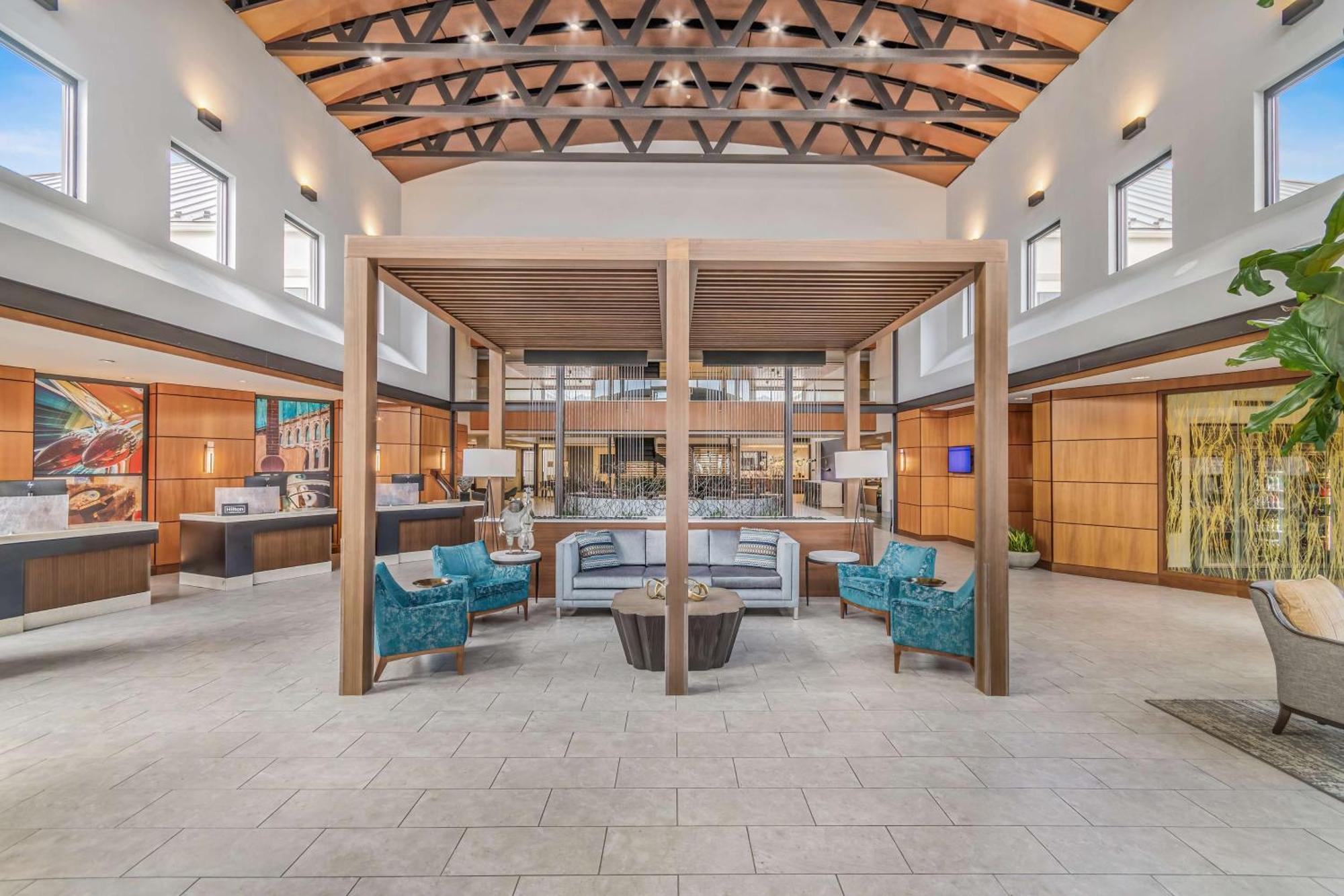 Embassy Suites By Hilton Detroit Metro Airport Romulus Dış mekan fotoğraf