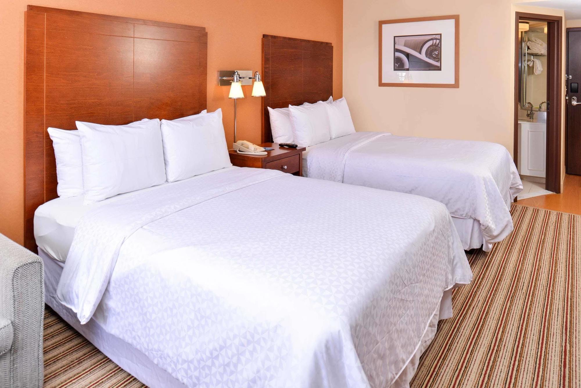 Embassy Suites By Hilton Detroit Metro Airport Romulus Dış mekan fotoğraf